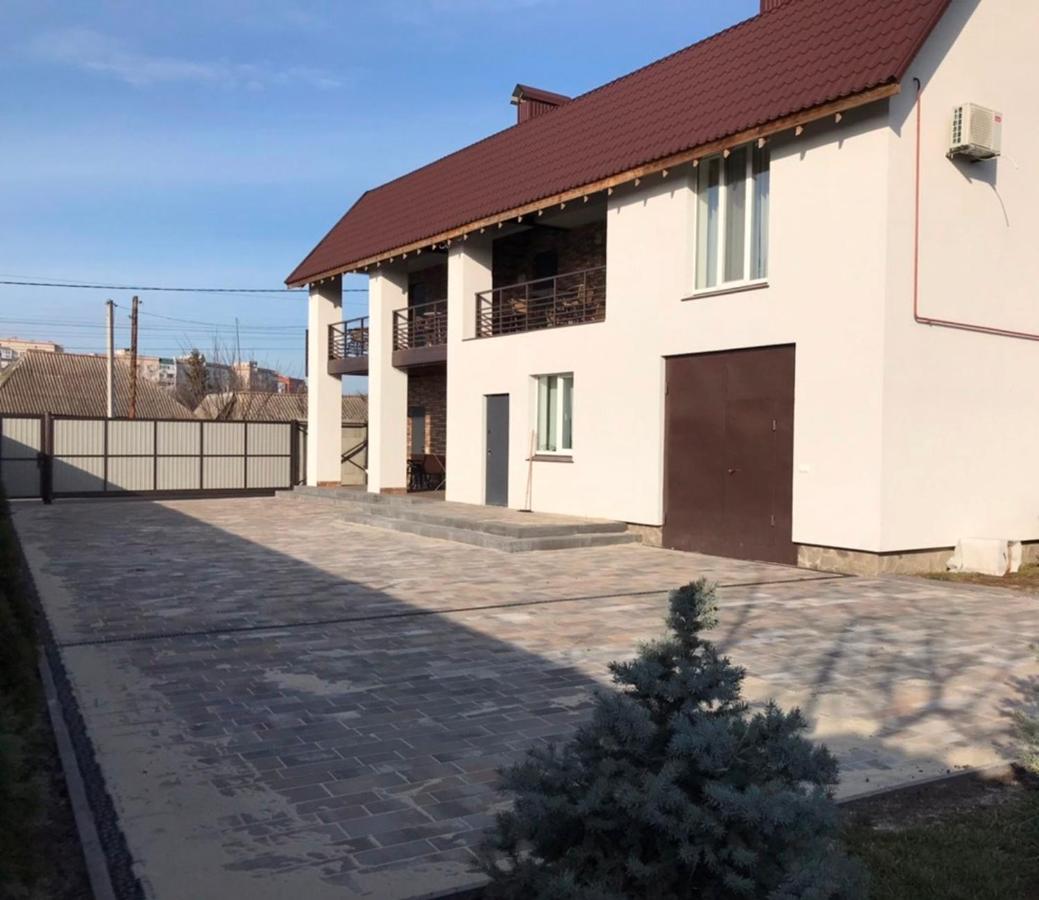 Вулиця 8-Го Березня Апартаменты Myrhorod Exterior photo