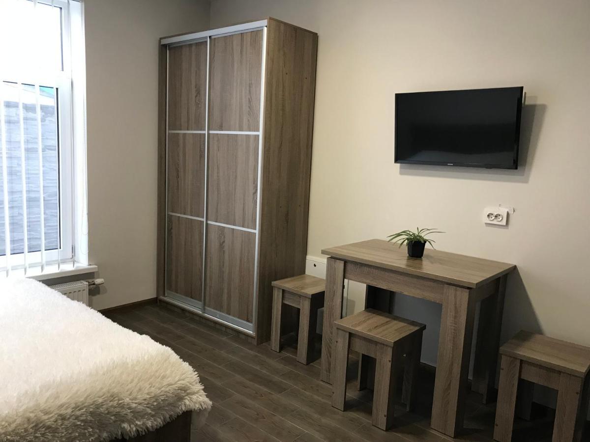 Вулиця 8-Го Березня Апартаменты Myrhorod Exterior photo